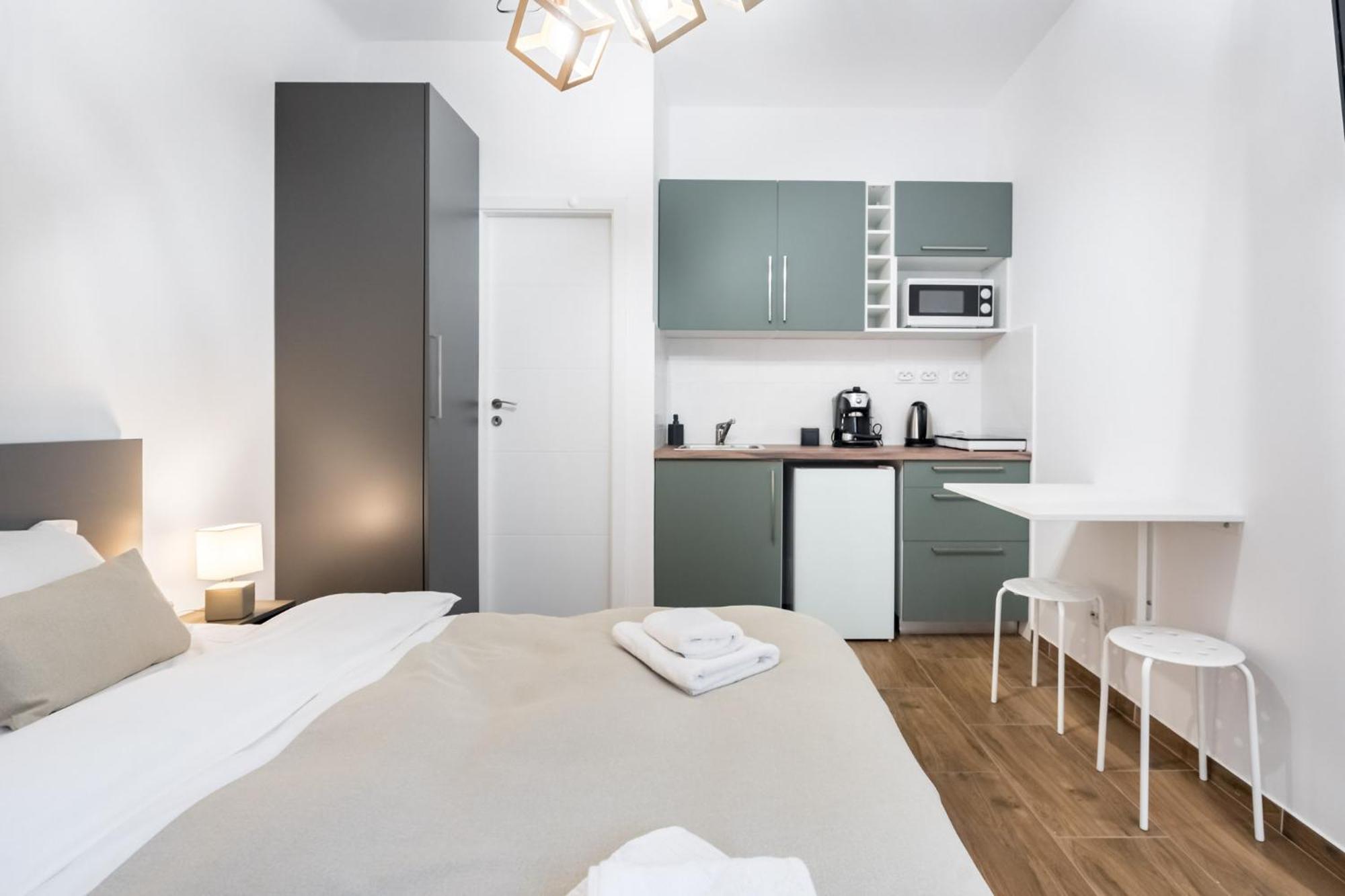 Urban Walls Apartments 5B بوخارست المظهر الخارجي الصورة