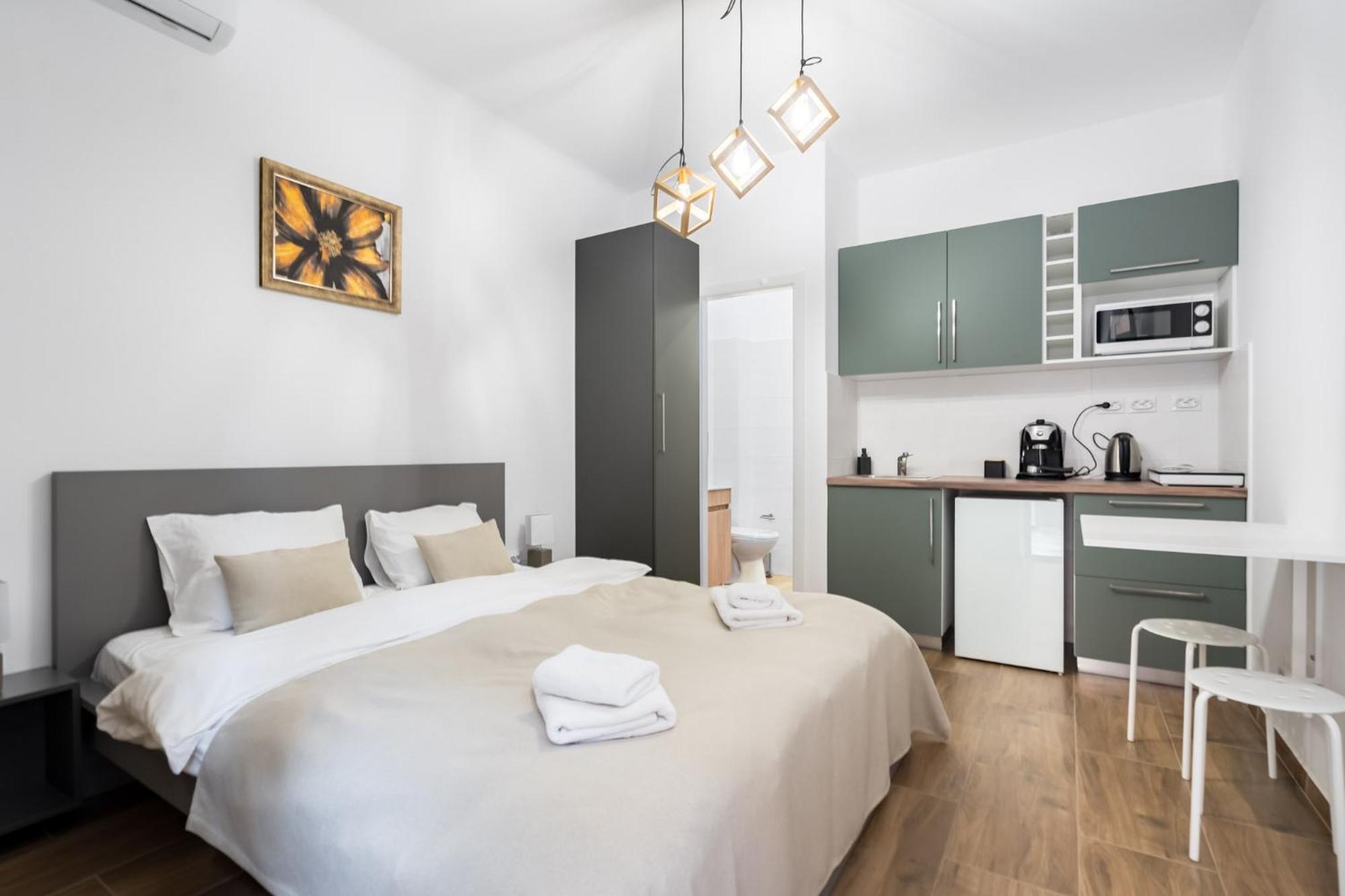 Urban Walls Apartments 5B بوخارست المظهر الخارجي الصورة