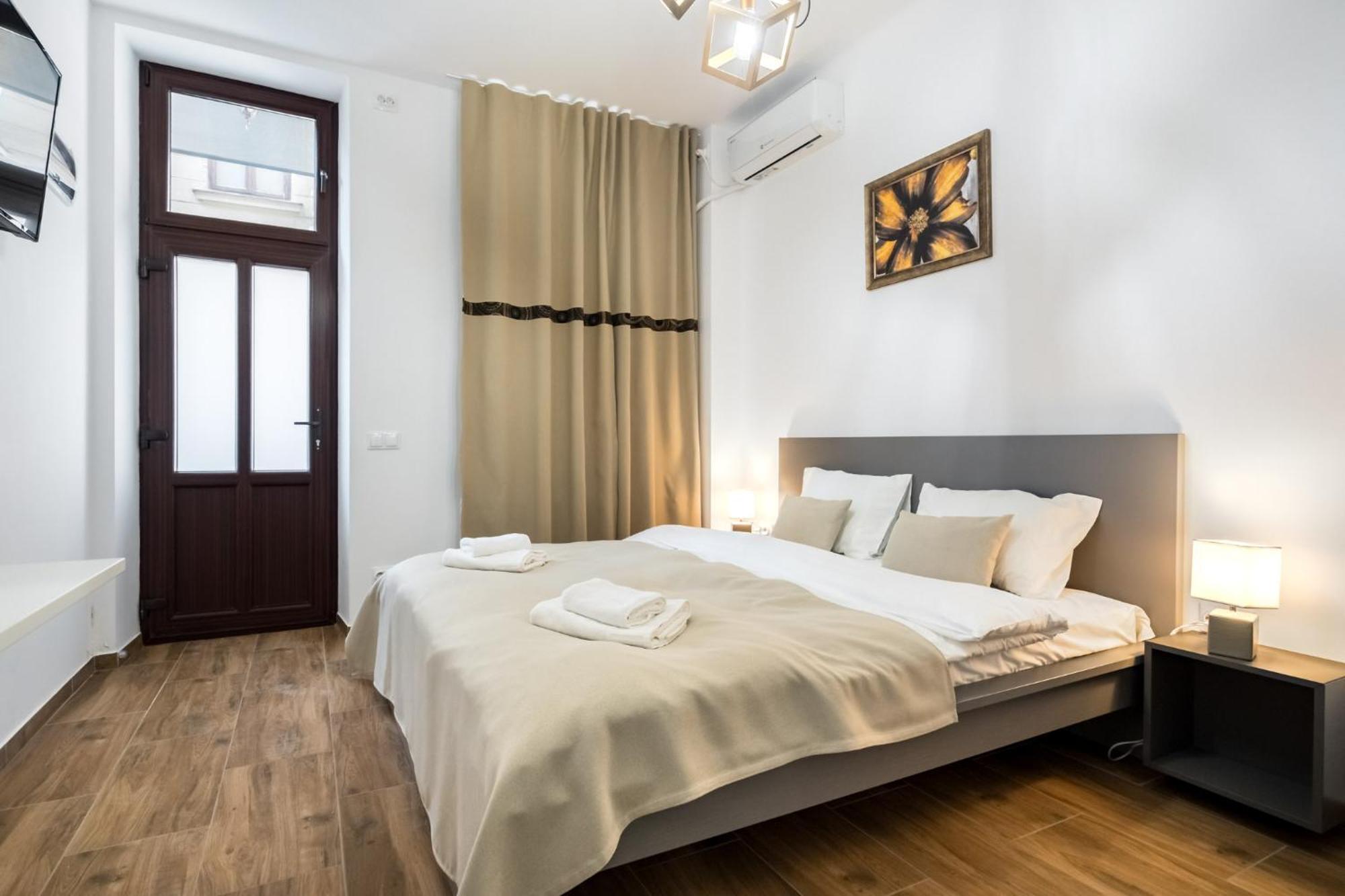 Urban Walls Apartments 5B بوخارست المظهر الخارجي الصورة