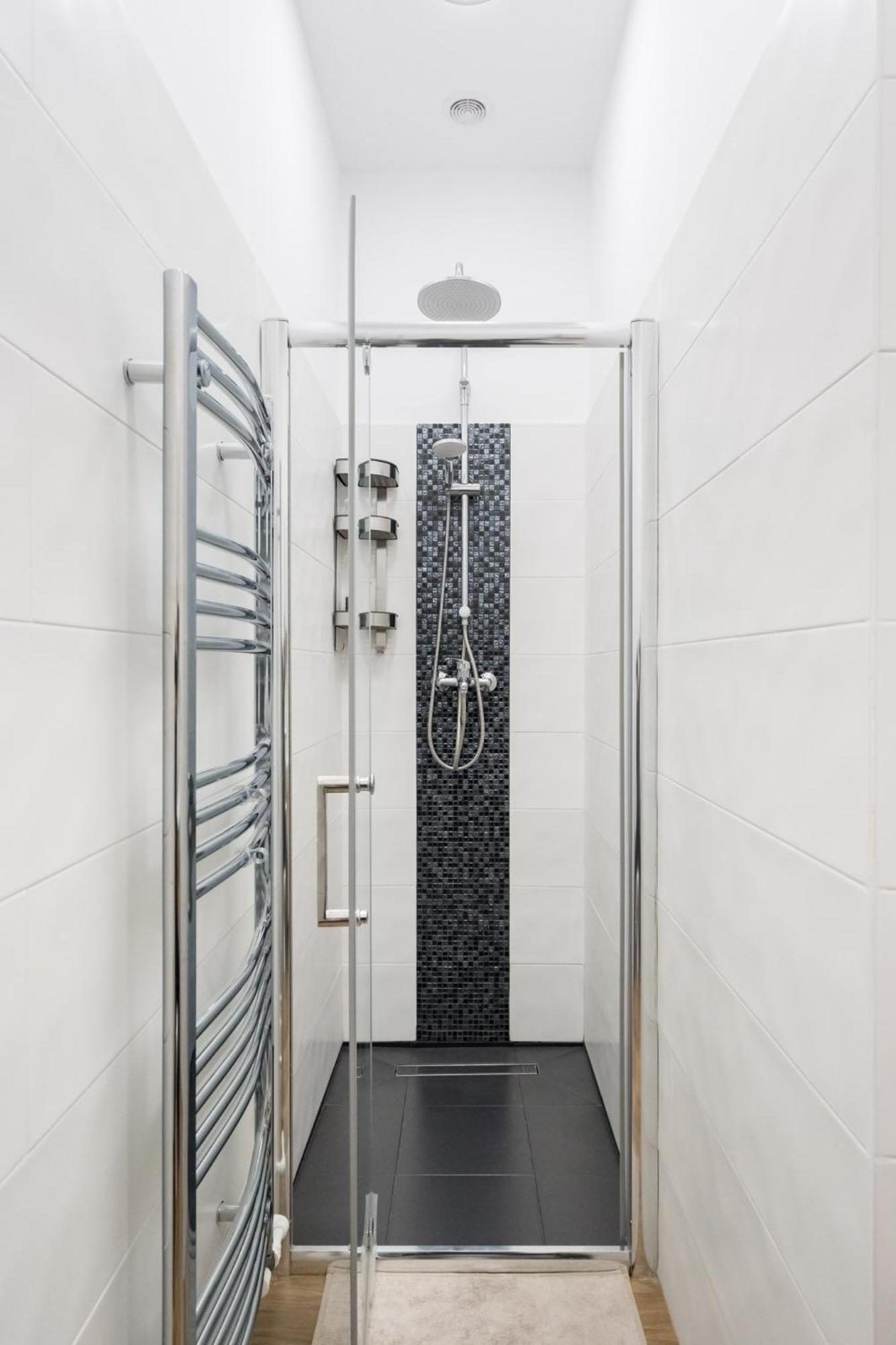 Urban Walls Apartments 5B بوخارست المظهر الخارجي الصورة